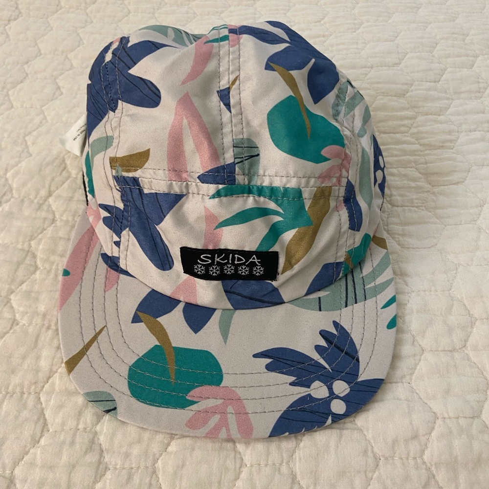 Skida hat
